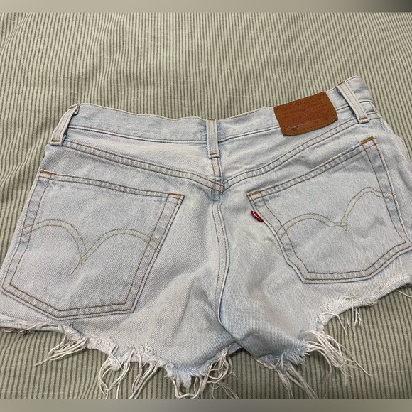 Denim shorts - Picture 3 of 3